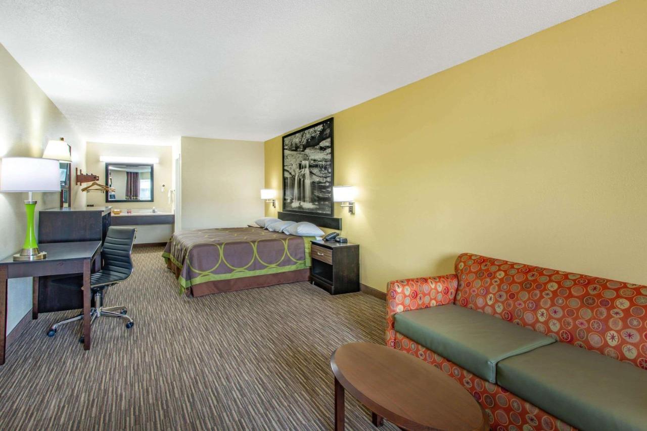 Super 8 By Wyndham Florence Exterior foto